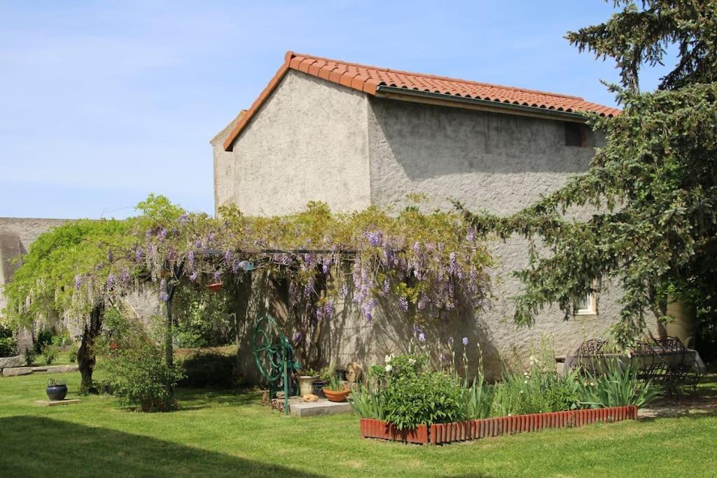 Manglieu Ideal Voyageurs & Travailleurs Cherchant Du Calme מראה חיצוני תמונה